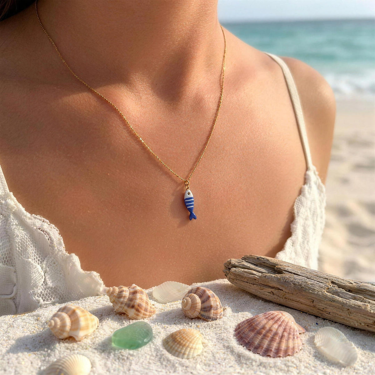 Dainty Summer Fish Necklace – Blue