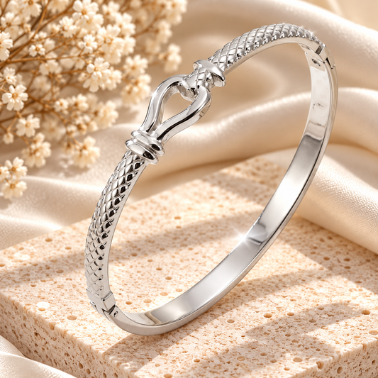 Elegant Horseshoe Buckle Bangle – Gold & Silver